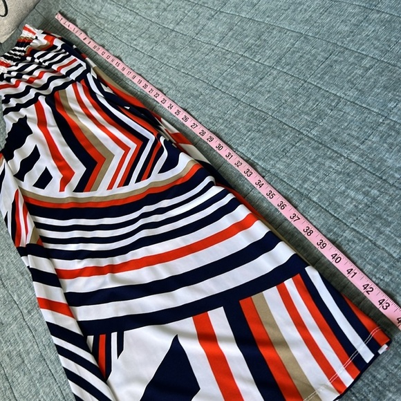 Geometric Print Flowy Pants in Navy Blue and Orange - Picture 5 of 7